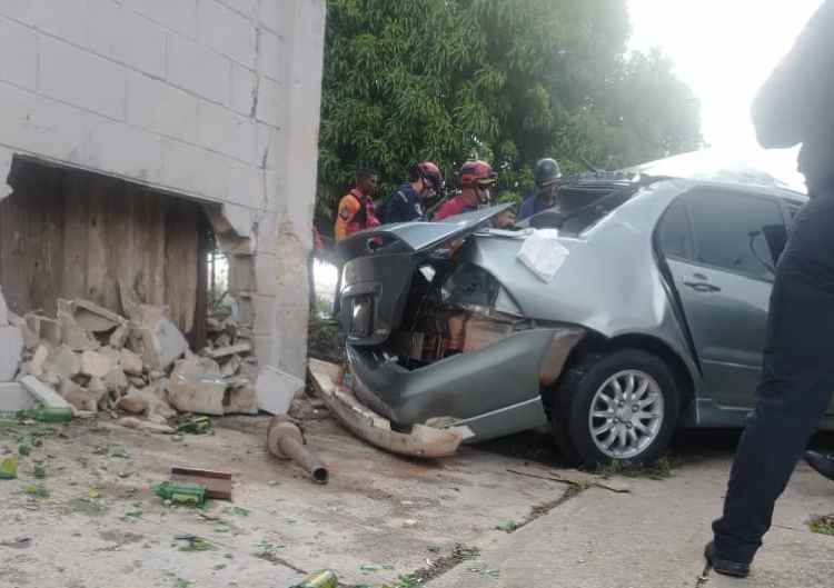 Accidente en la carretera Cagua-La Villa dejó un muerto y una mujer herida 9 de agosto