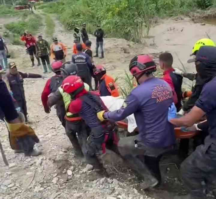 Hallan cuerpo de uno de los desaparecidos por crecida del río Aragua