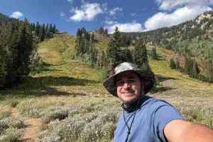 Periodista venezolano detenido en Utah enfrenta posible deportación mientras su familia pide ayuda