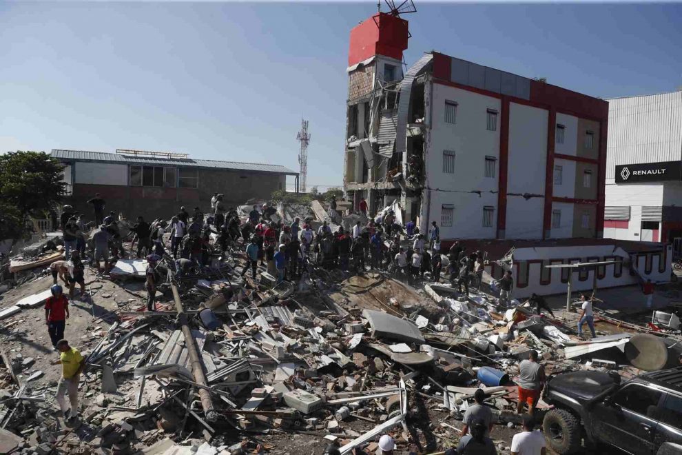 Terremoto en Colombia: magnitud, epicentro, daños, ciudades afectadas, víctimas, réplicas y últimas noticias del fuerte sismo.