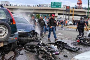 Choque múltiple en La Yaguara deja un fallecido y 15 heridos