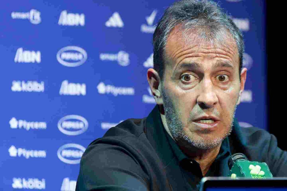 Fernando Batista fue despedido como técnico de Costa Rica