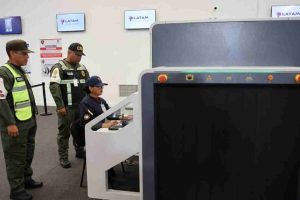 Aeropuerto de Maiquetía reanuda operaciones