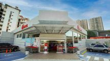 Supermercados Gama investiga trato indebido a cliente en Caracas, ofrece disculpas y separa de sus funciones al personal de seguridad involucrado.