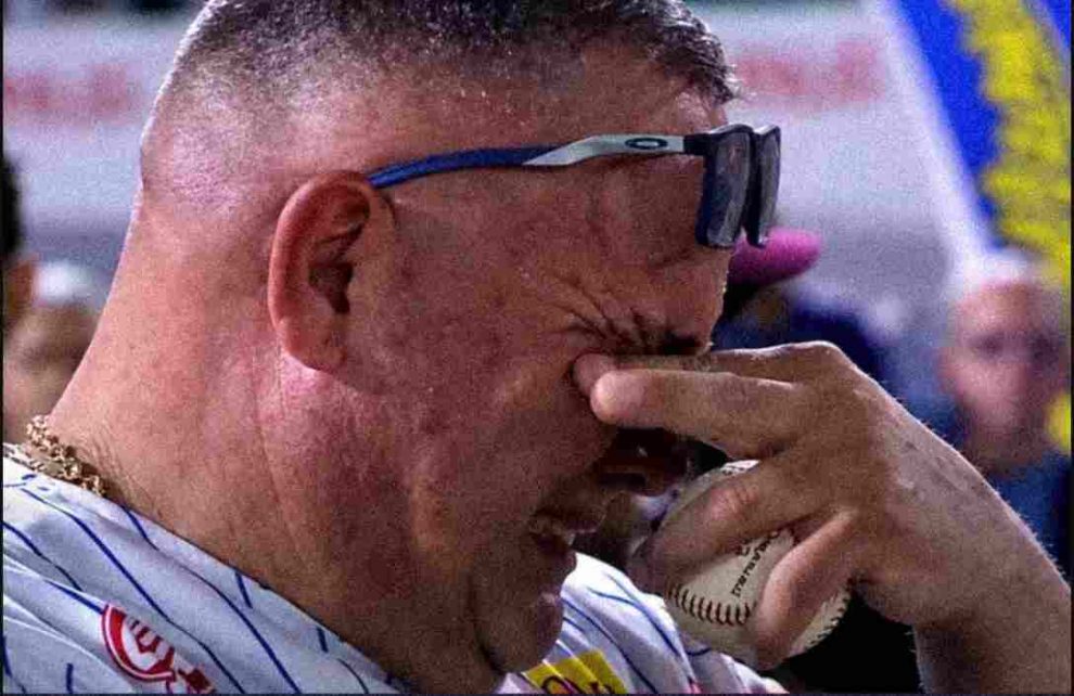 Eliézer Alfonzo rompe en llanto durante inauguración de la LVBP 2026-2027