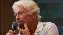 Richard Branson participó en el Startup Venezuela Summit 2026 y destacó la seguridad jurídica y las elecciones como claves para atraer inversiones.